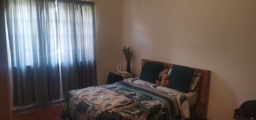 2 Bedroom Property for Sale in Sidwell Eastern Cape